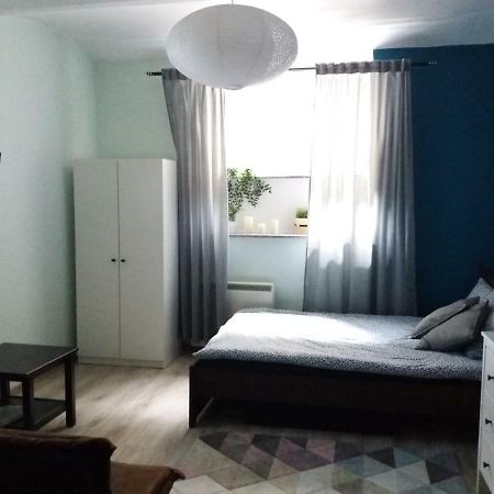 شقة كراكوفيا  في Klimatyczny Apartament المظهر الخارجي الصورة